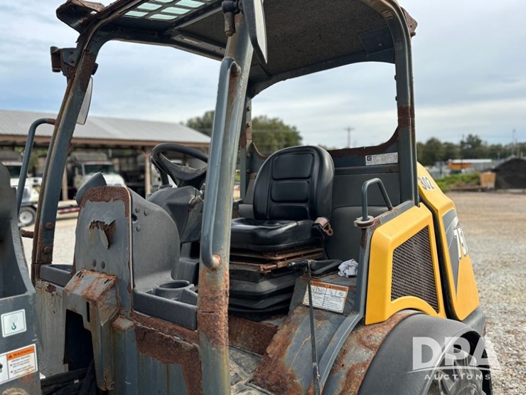 2018-gehl-750-image-18