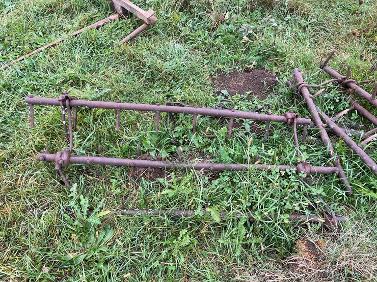 #8142-•-misc-drag-sections-image-9