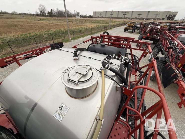 2020-case-ih-trident-5550-image-40