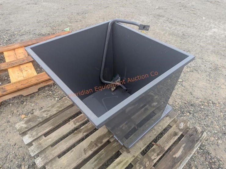 ir-steel-dump-hopper-image-3