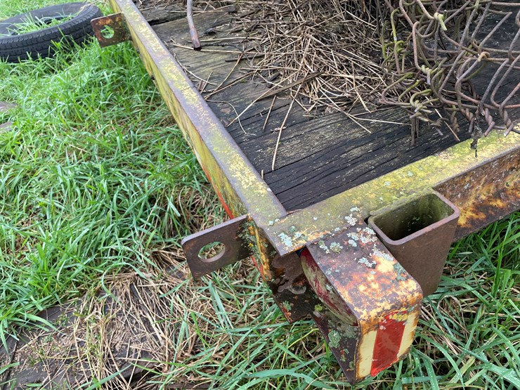 #8106-•-18'-trailer-image-24