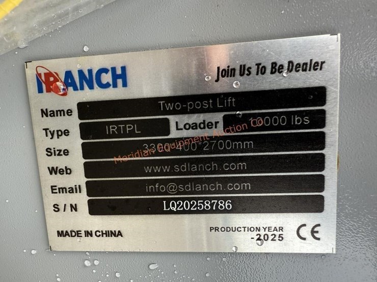 ir-2-post-vehicle-lift-image-8