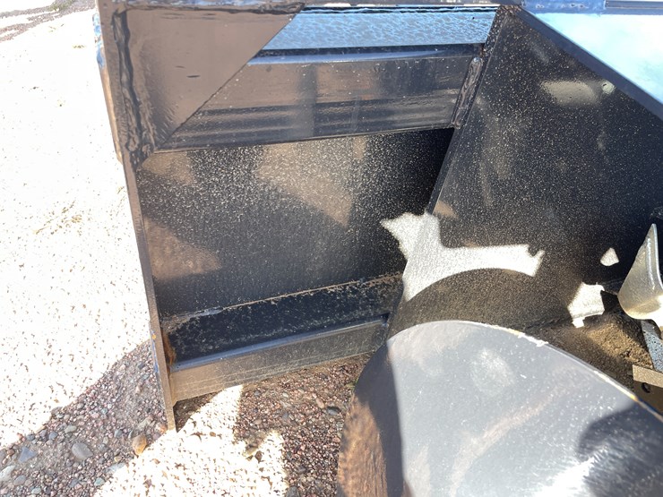 #4096-•-wolverine-hydraulic-trencher-attachment-image-13