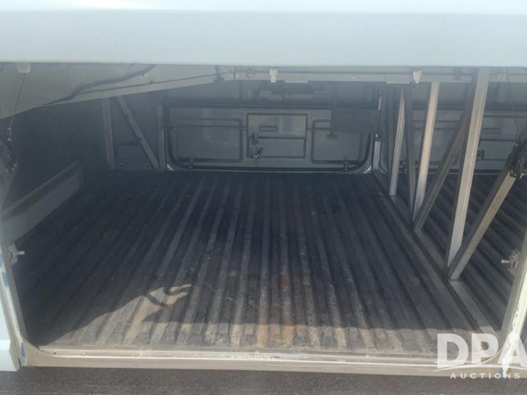 2001-mci-102-el3-image-19