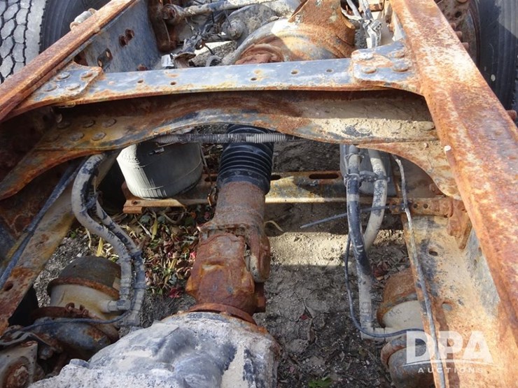 2014-mack-pinnacle-truck-(pz13988,-unit-239)-image-62