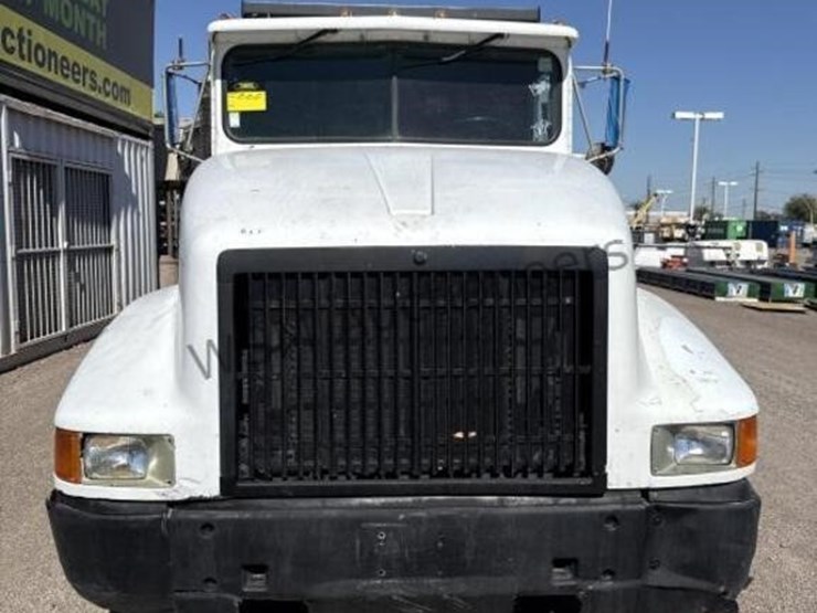 international-9400-image-3