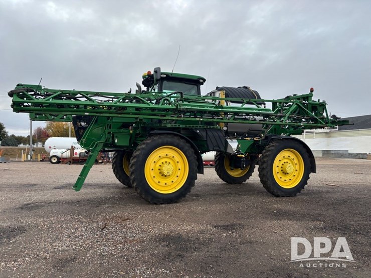 2018-john-deere-r4045-image-3