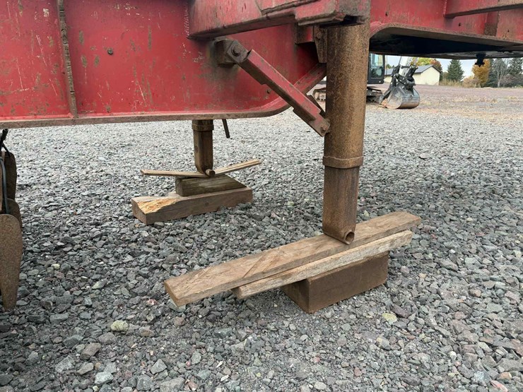 #1003-•-2017-crib-trailer-(has-mi-title)-image-19