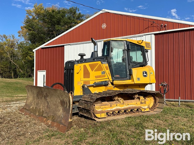 2016-deere-700k-lgp-image-14
