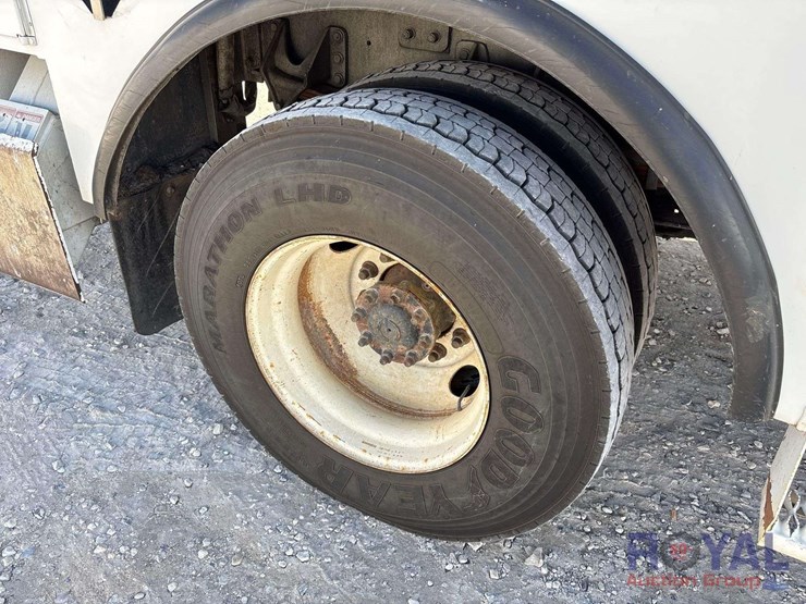 2013-international-workstar-7400-image-51