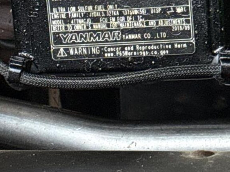 2019-deere-210lep-image-25