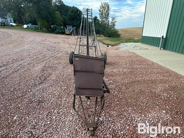 john-deere-200-image-9