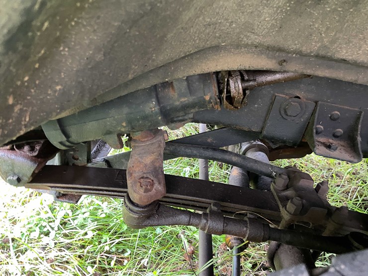 #8043-•-1981-chevy-custom-deluxe-30-truck-(has-wi-title)-image-12