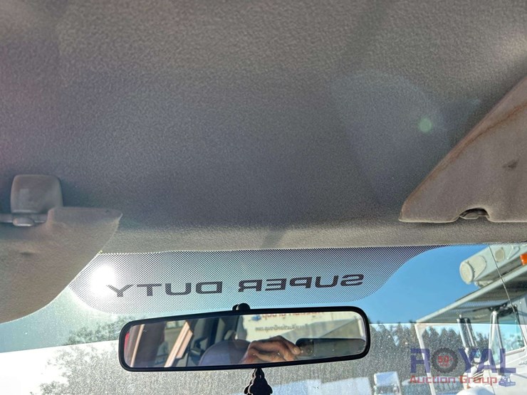 2005-ford-f350-image-18