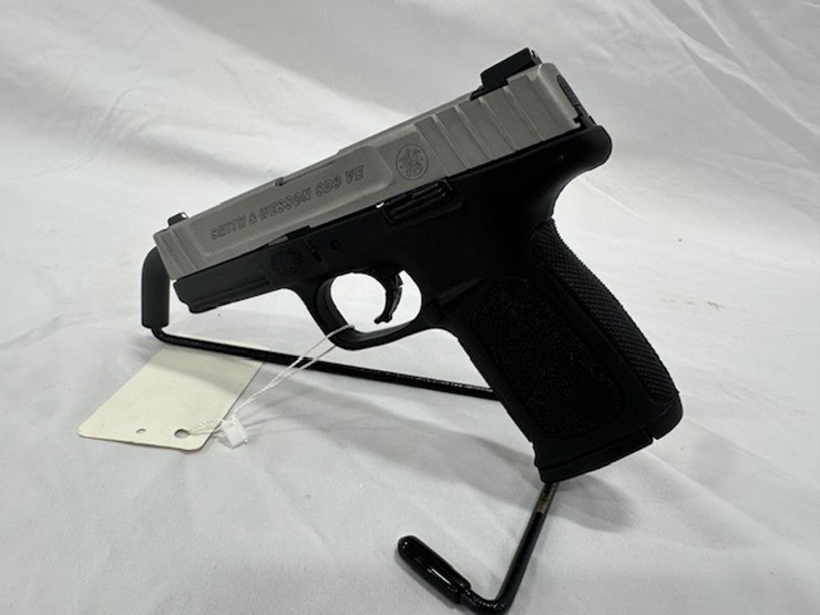 #2025-00030-•-smith-and-wesson-sd9-ve-pistol-image-10