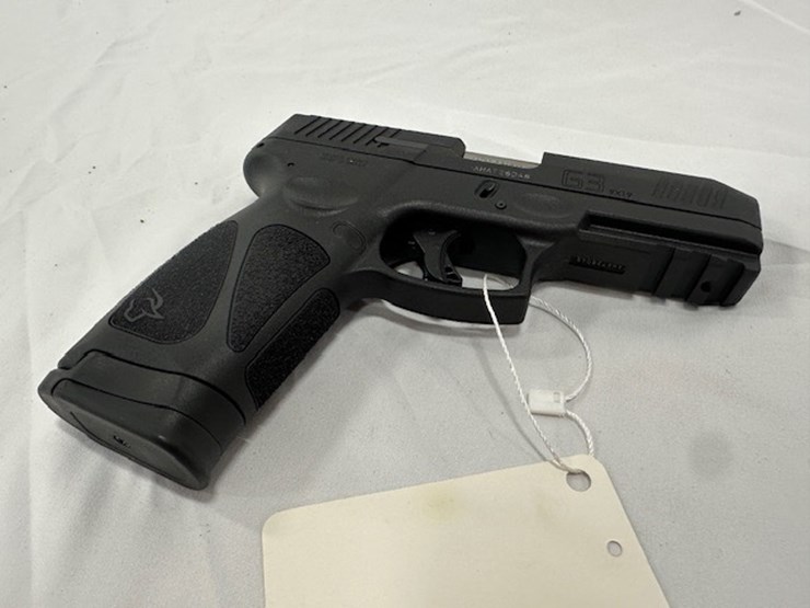 #2025-00061-•-taurus-g3-pistol-image-52