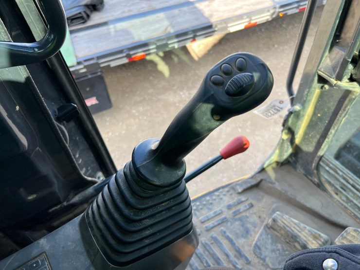 komatsu-pc88mr-11-image-38