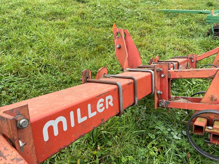 #8126-•-miller-cultivator-image-14