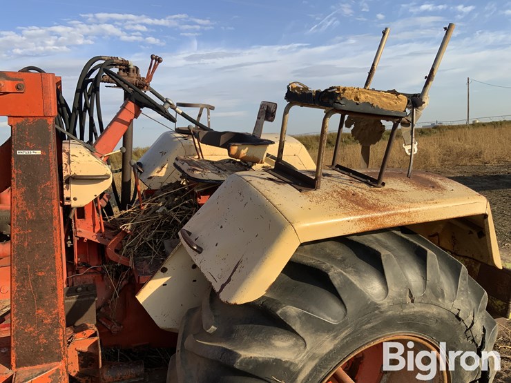 case-1032-2wd-tractor-image-9