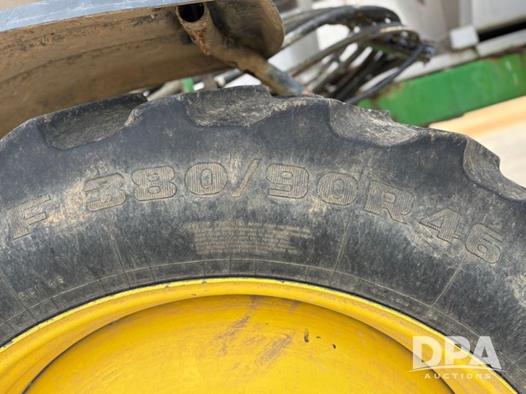 2019-john-deere-r4038-image-98