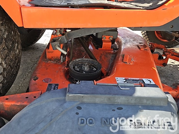 2015-kubota-bx2370-image-9