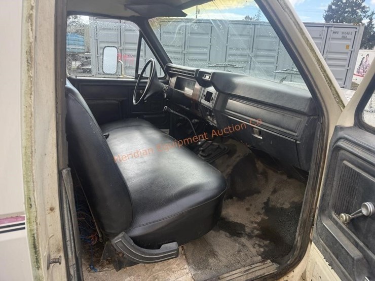 1983-ford-f350-image-24