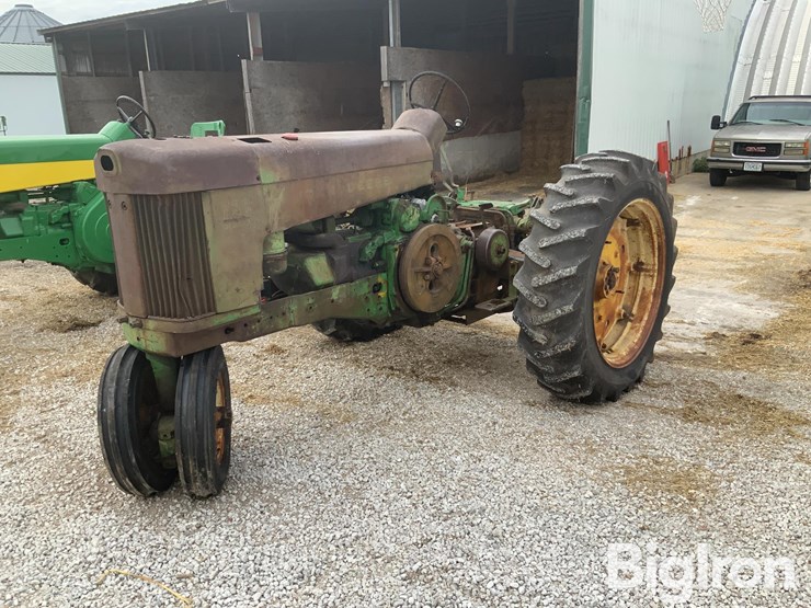 1958-john-deere-730-image-1