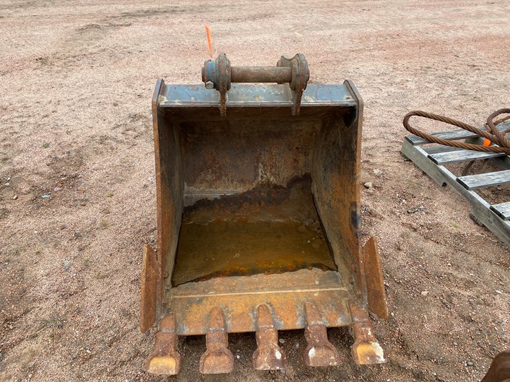 john-deere-75-image-2