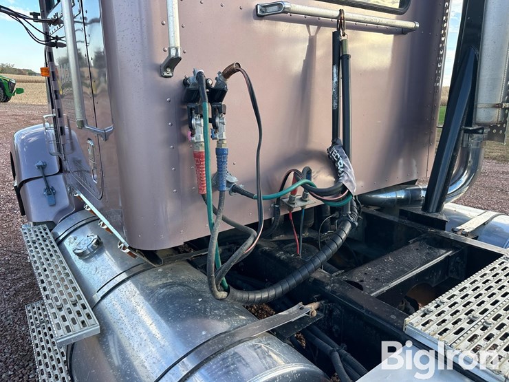 1995-international-9400-image-13