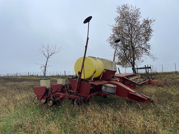 international-400-image-4