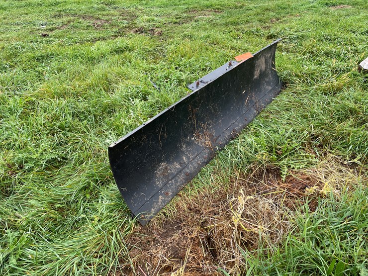 #8131-•-72"-atv-plow-image-3