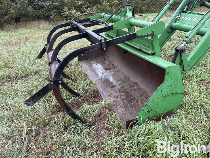 john-deere-265-image-10