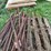 #9609-•-(2)-pallets-steel-t-posts-image-11
