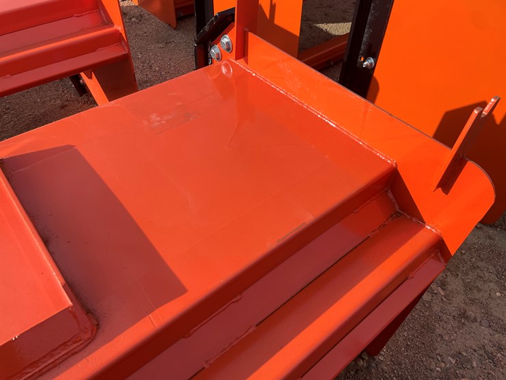 #4071-•-8'-hd-snow-pusher-attachment-image-5