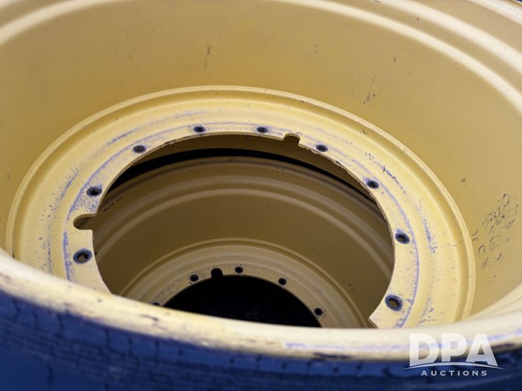 john-deere-r4045-image-5