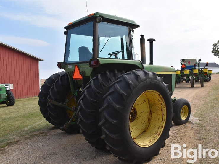 john-deere-4430-image-5