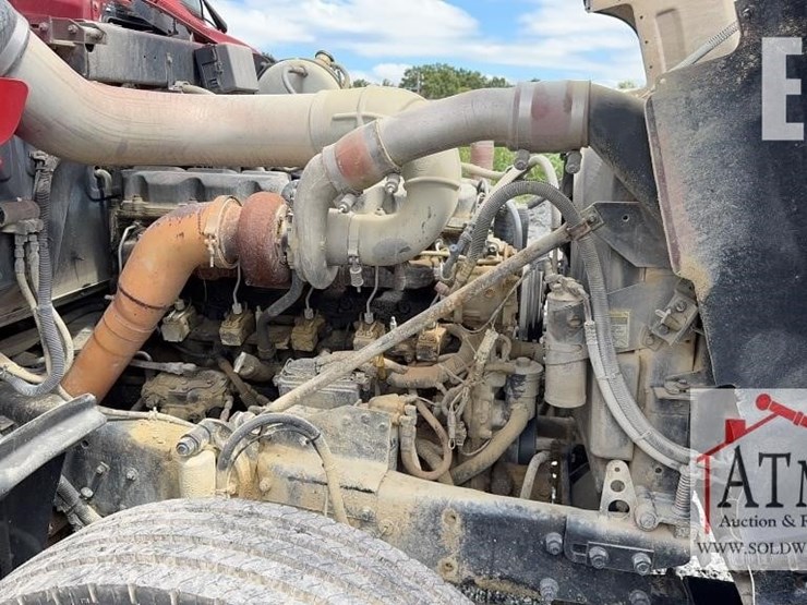 2000-mack-rd690s-image-18