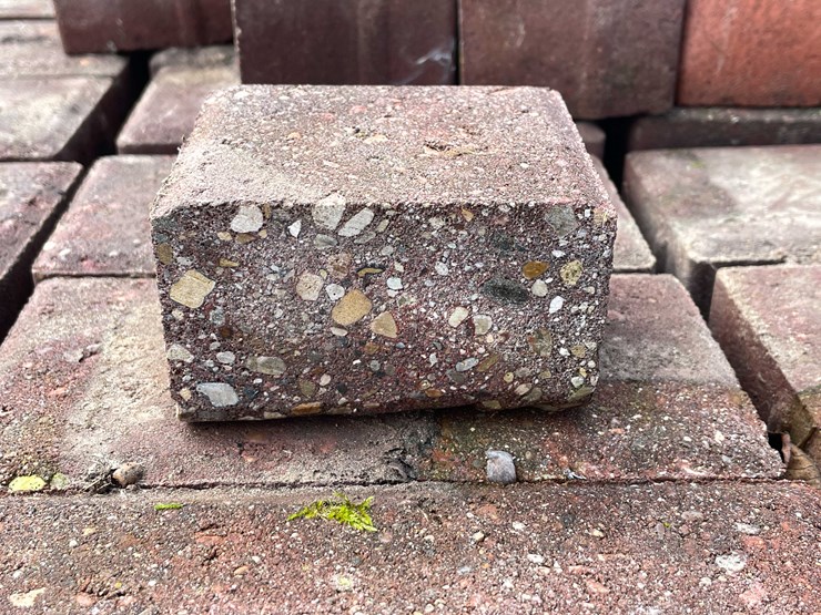 #6615-•-red-and-black-patio-pavers-image-19