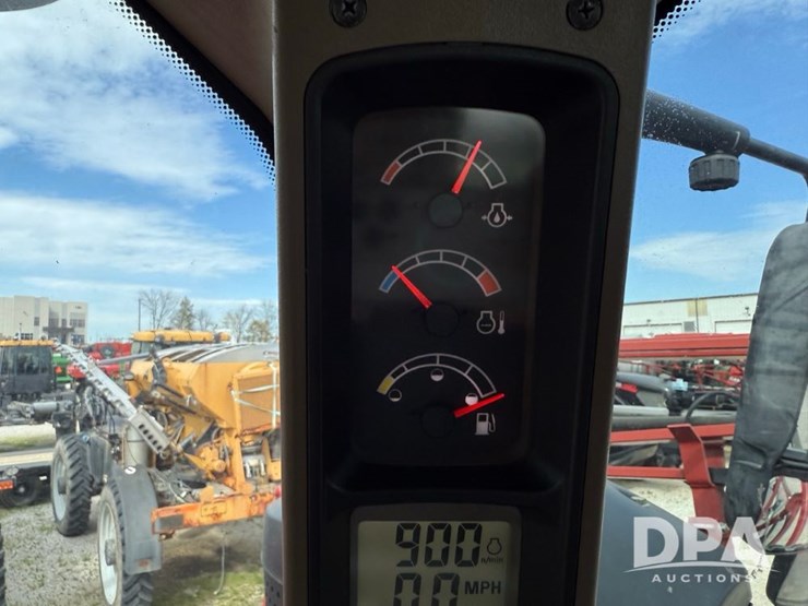 2020-case-ih-trident-5550-image-81