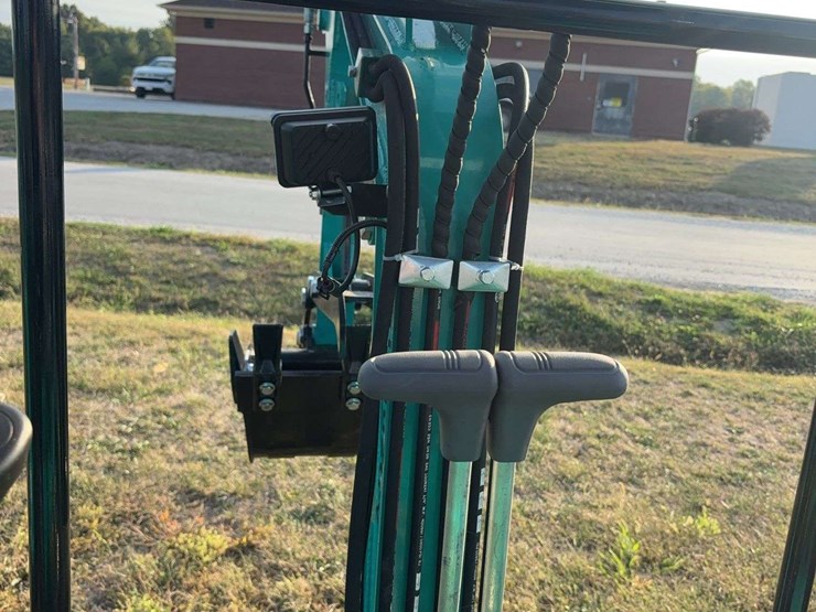 mini-excavator-h15r-image-23