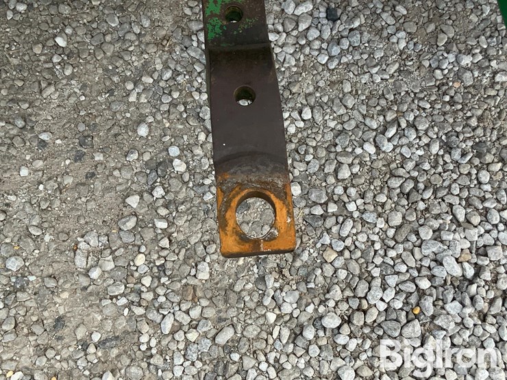 1983-john-deere-2350-image-9