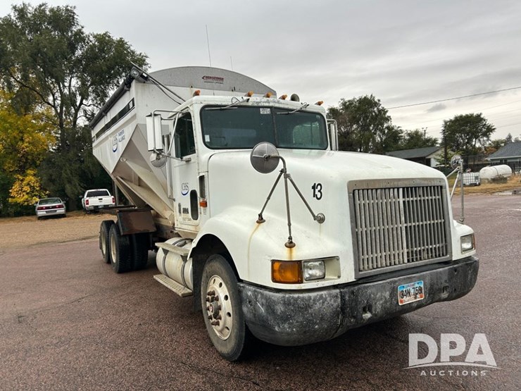 1992-international-9400-image-66