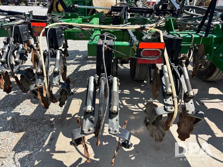 2021-unverferth-3500-image-44