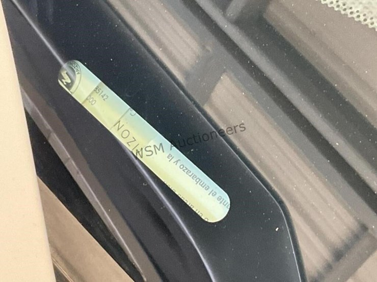 2016-chevrolet-silverado-1500-image-14