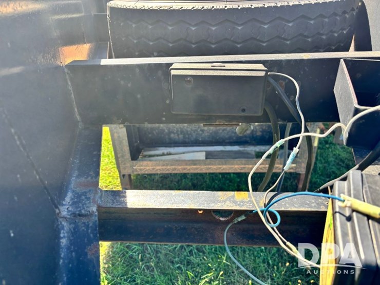 2004-load-max-gooseneck-trailer-(gp11715,-unit-126169)-image-11