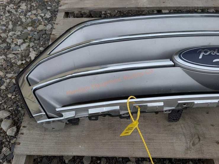 2016-ford-edge-image-3