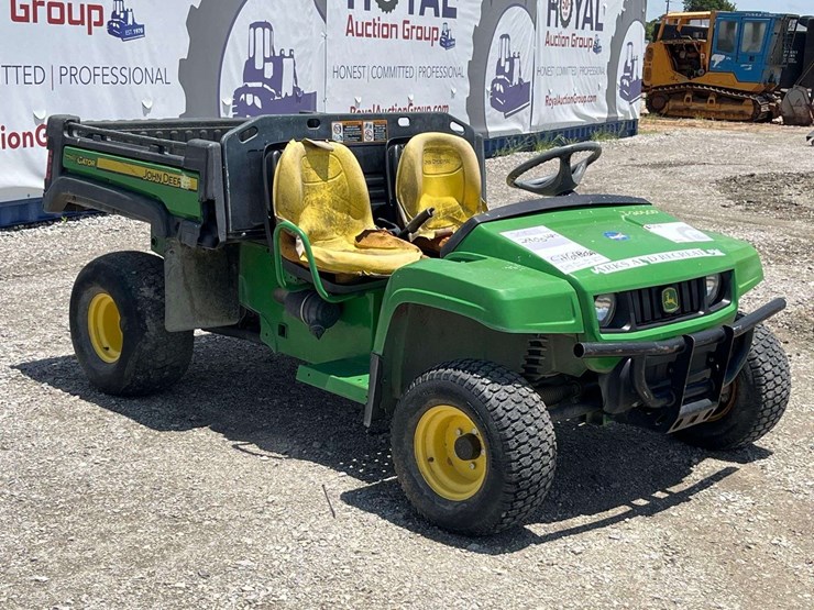 2010-john-deere-gator-image-4