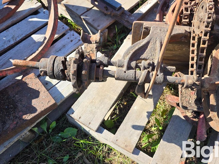 international-end-gate-seeder-image-11