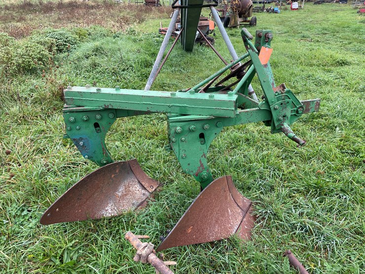 #8141-•-two-bottom-plow-image-5