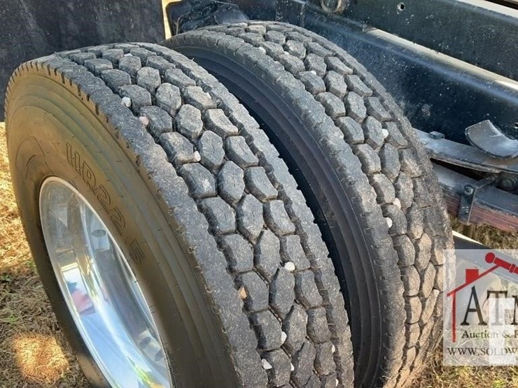 2007-international-workstar-7300-image-12